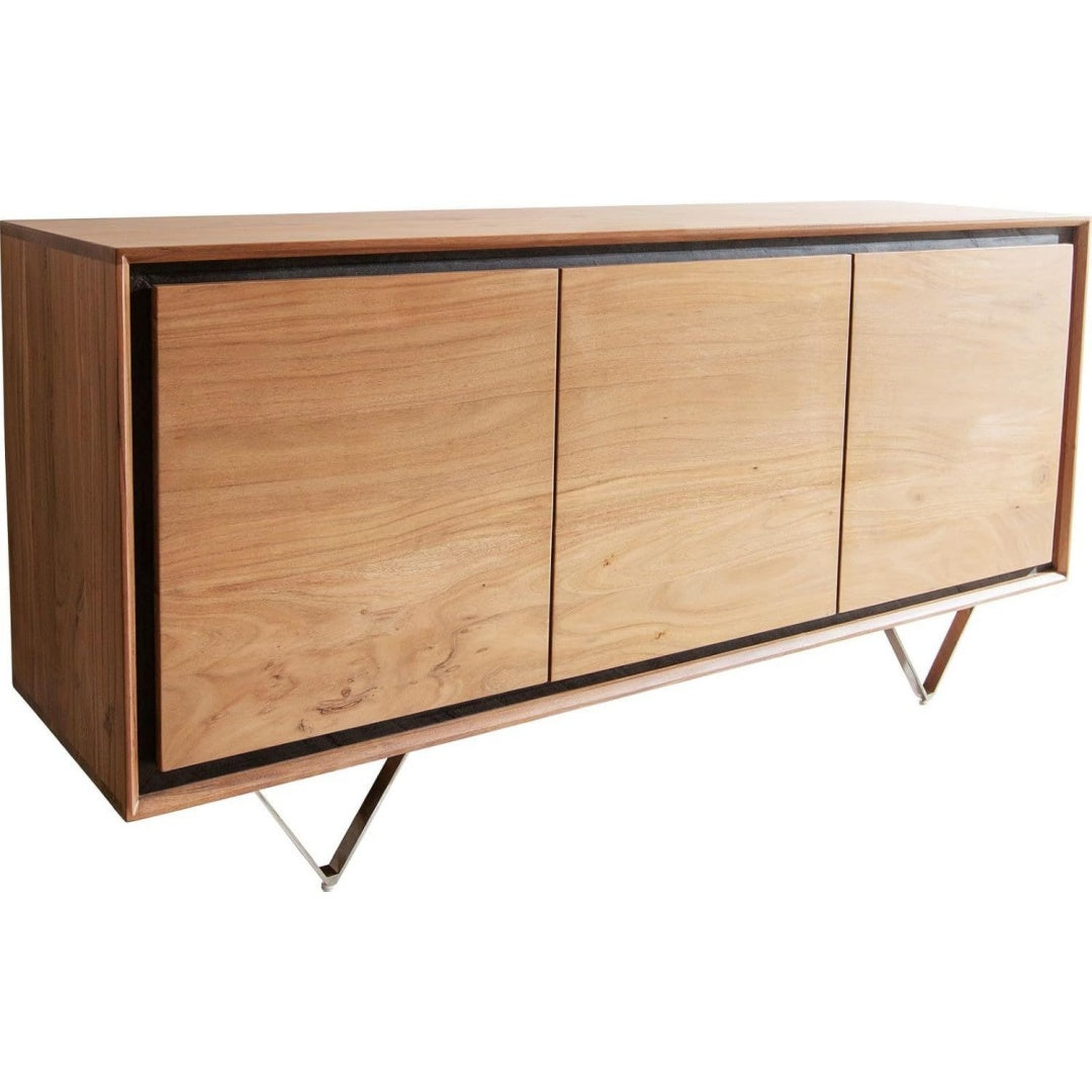 Sideboard mit den Massen 145 cm