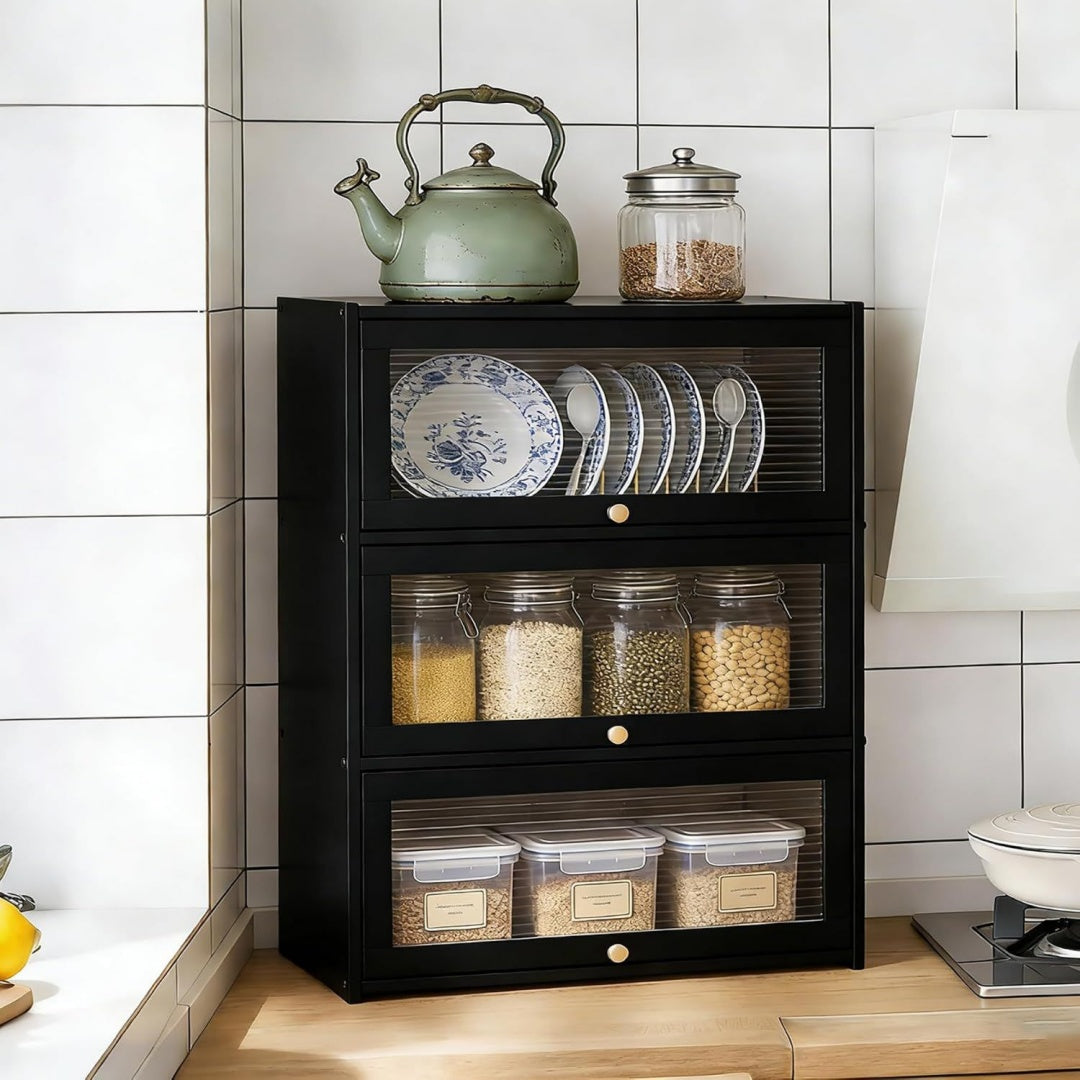 Sideboard aus Bambus mit geschlossenem Stauraum