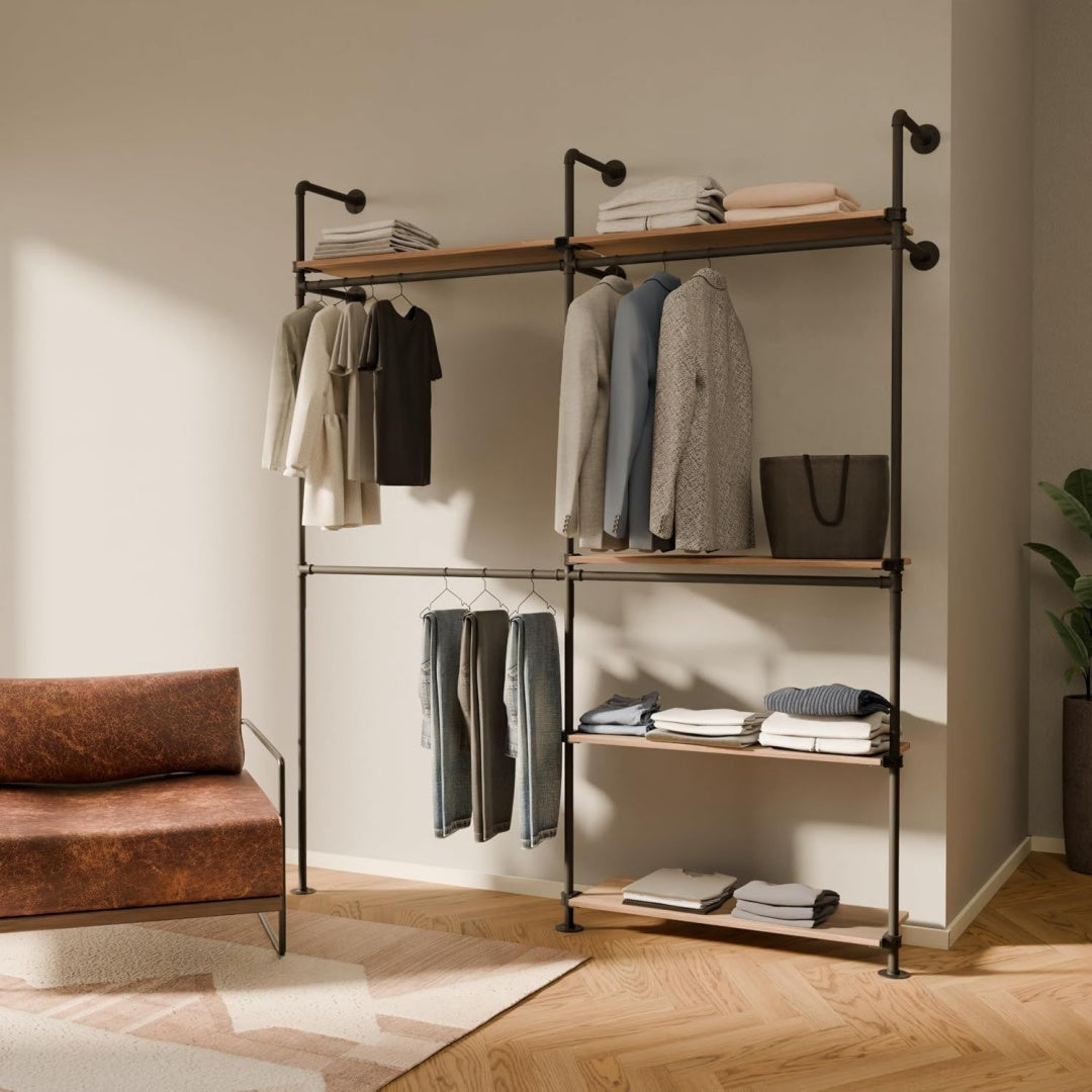 Rollen praegen den Kleiderschrank